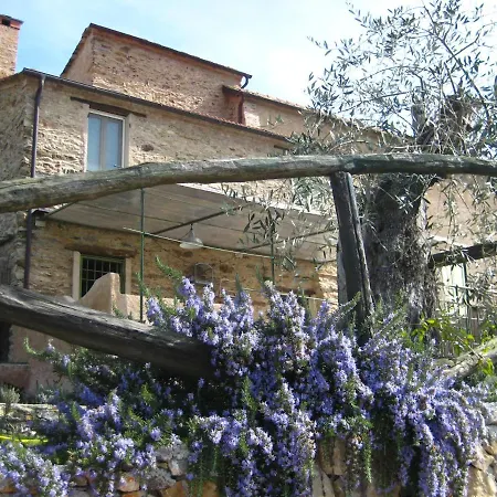 Dom wakacyjny Agriturismo I Re Fenean Garlenda